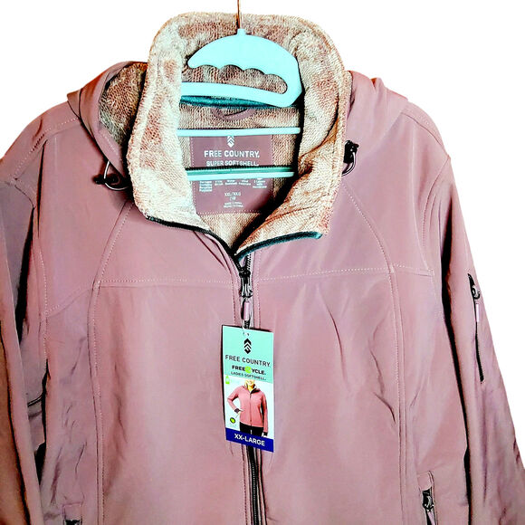 FREE COUNTRY WOMEN'S SOFTSHELL JACKET WITH HOOD IN BLOSSOM PINK XL OR XXL - Picture 9 of 9